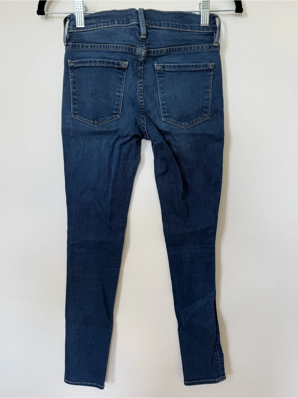 FRAME skinny jeans